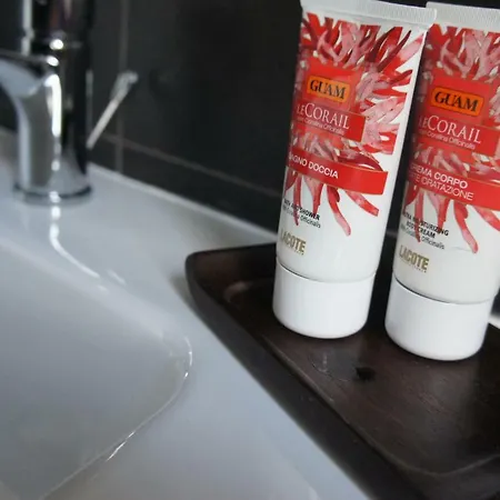 Ghand In-nanna Panzió *