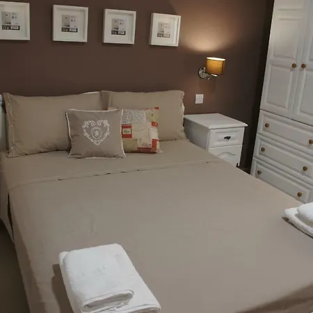 فندق مبيت وإفطار Ghand In-nanna